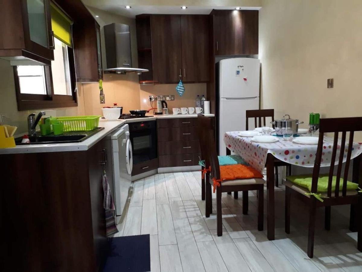 Stay Garden Flat Larnaca Ngoại thất bức ảnh