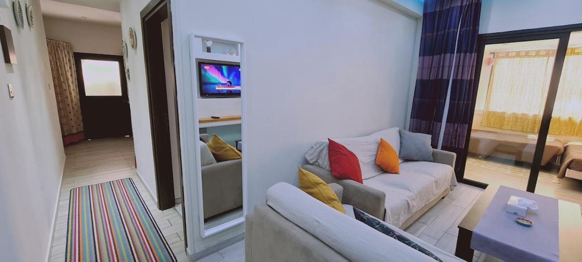Stay Garden Flat Larnaca Ngoại thất bức ảnh