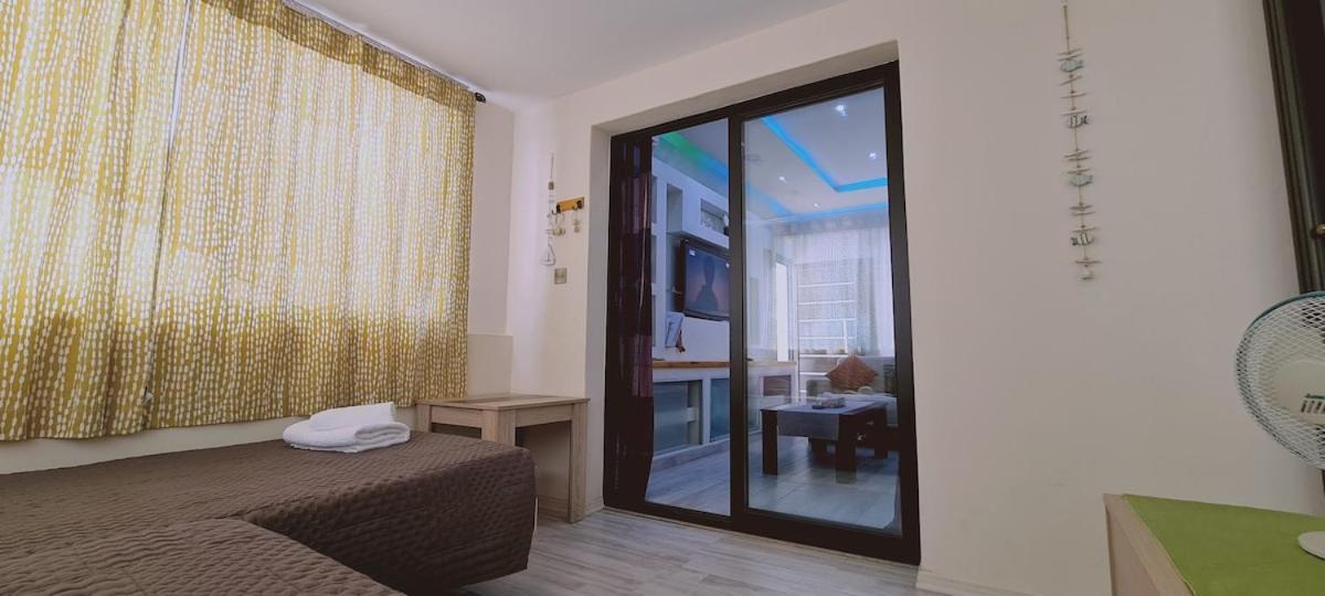 Stay Garden Flat Larnaca Ngoại thất bức ảnh