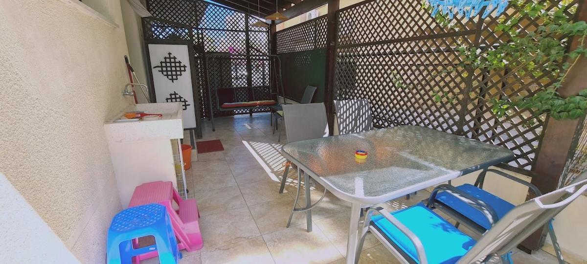 Stay Garden Flat Larnaca Ngoại thất bức ảnh