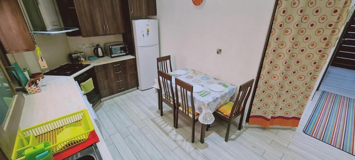 Stay Garden Flat Larnaca Ngoại thất bức ảnh
