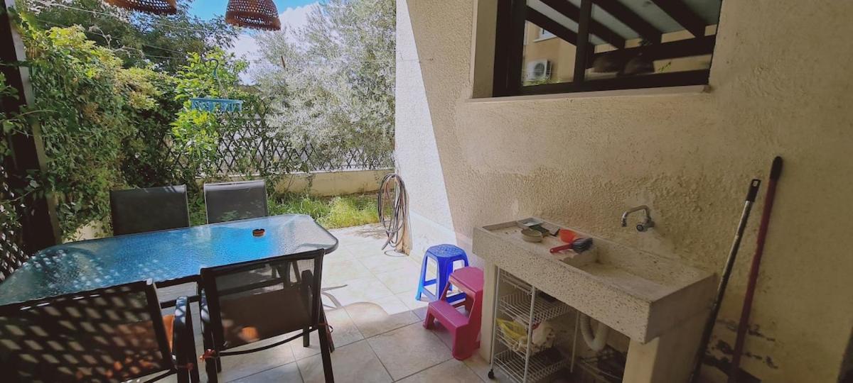 Stay Garden Flat Larnaca Ngoại thất bức ảnh